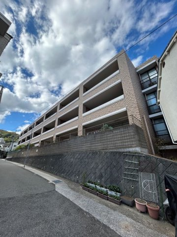 コート須磨関守町