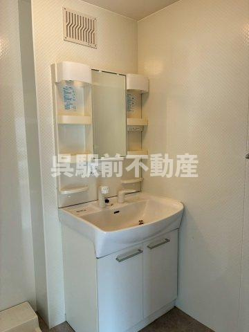 クレア広古新開の洗面所