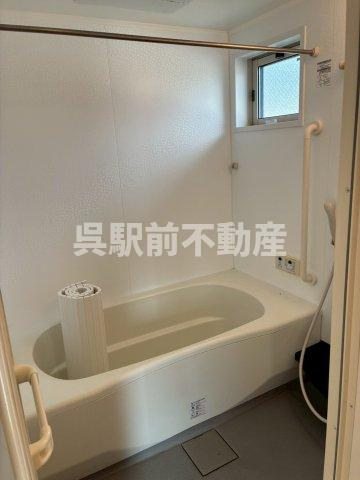 クレア広古新開の浴室