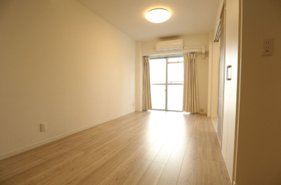 【居間・リビング】 | チサンマンション