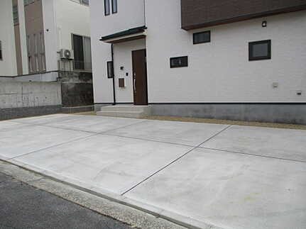 西区己斐大迫２丁目の前面道路含む現地写真