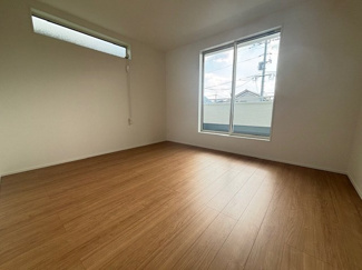 【洋室】 | 廿日市市阿品3丁目（阿品駅徒歩8分！）全2区画　NO2【50坪】 | 2階　洋室×3　収納付きでお部屋がスッキリ広く使えます。