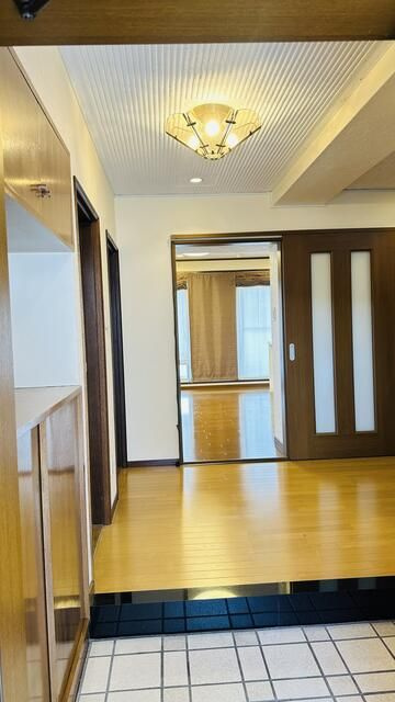 メゾンドール追分の間取り