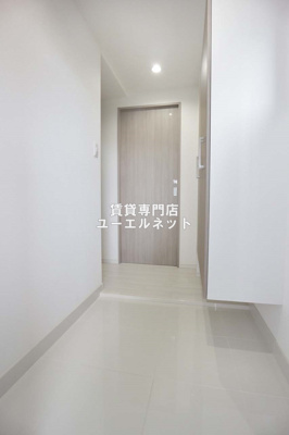 【玄関】 | Stay esaka | 住まいの顔ともなる玄関