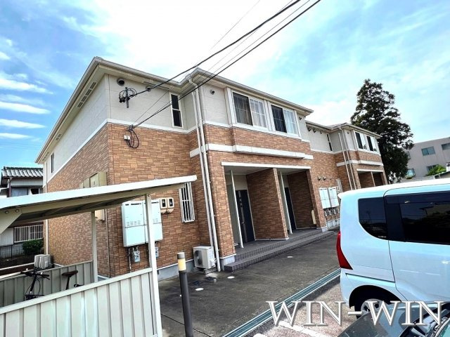 フロンティア栄の外観