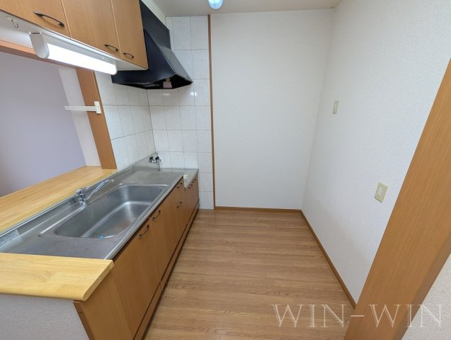 フロンティア栄のキッチン