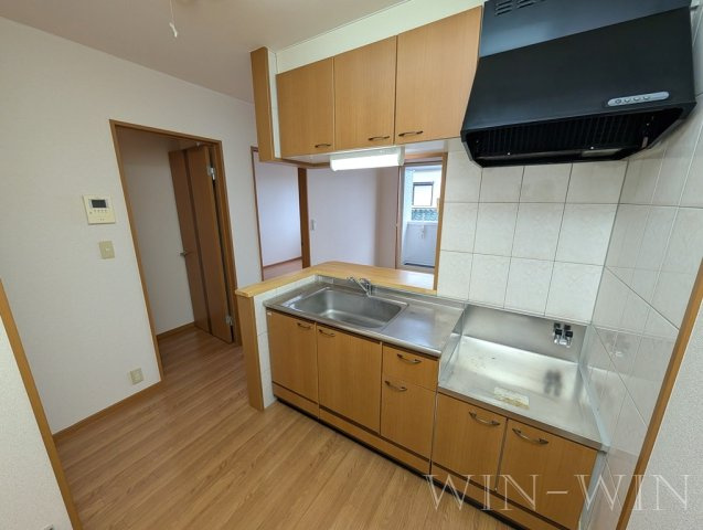 フロンティア栄のキッチン