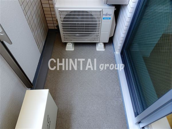 ドミール中野南台のバルコニー