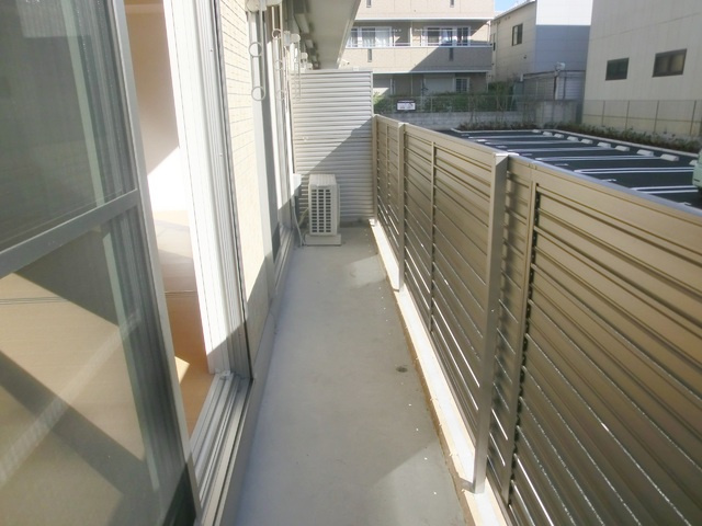 サンレーモのバルコニー|バルコニーもゆったり♫