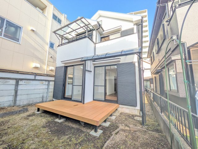 八王子市　大和田町　中古戸建ての外観|～京王八王子駅徒歩14分　内装リフォーム中の再生住宅～