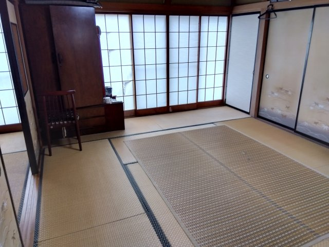 売中古戸建　三島市松本の和室|来客スペース・子供の遊び場・昼寝スペースなど色々と幅広く使える大活躍の和室です。