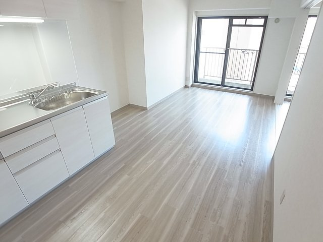 メゾン下沢のその他|開放感の有る間取り、広々リビング