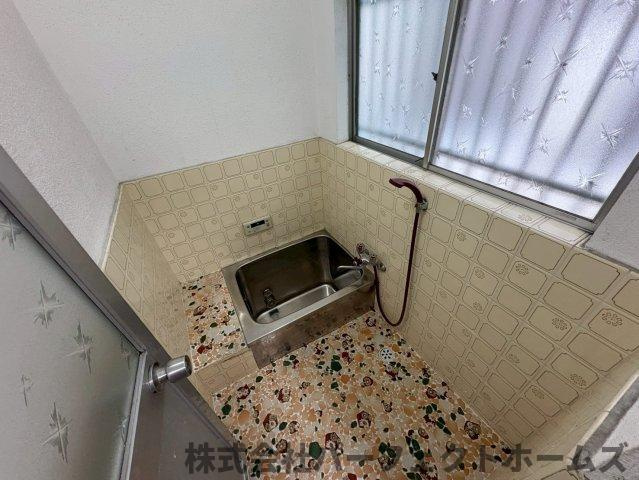 宝町戸建の浴室|お風呂で日々の疲れを落としましょう