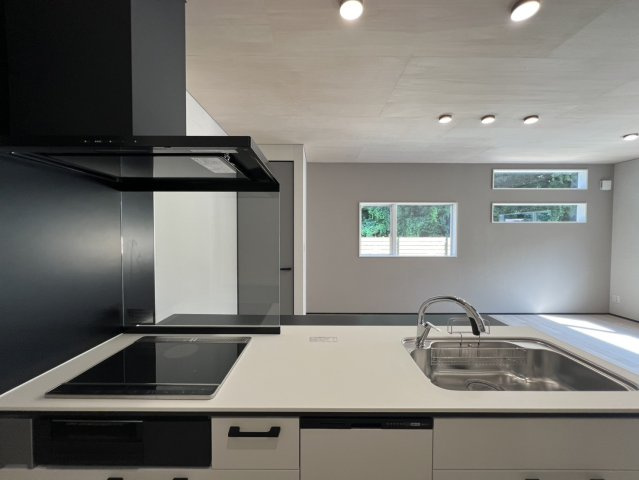 若葉町貸家のキッチン