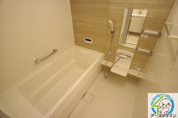 トレーフル　緑が丘の浴室|パース写真