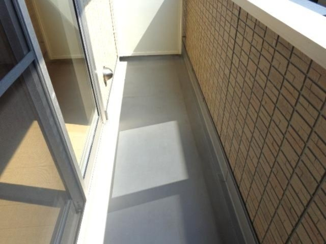グラッサ新広のバルコニー