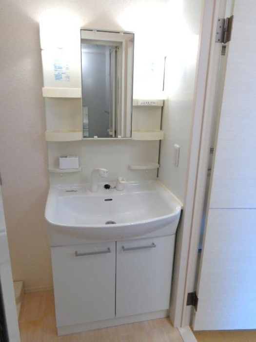 グラッサ新広の洗面所