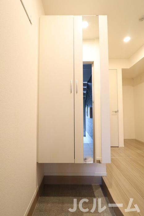 EISEN Ⅱの玄関