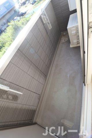 EISEN Ⅱのバルコニー