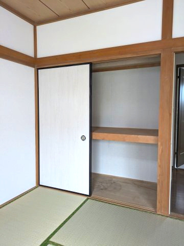 【収納】 | 東金市前之内　中古戸建 | １階和室収納