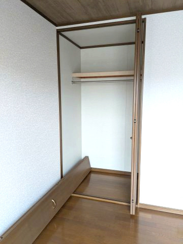 【収納】 | 東金市前之内　中古戸建 | ２階洋室収納