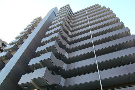 アルス西巣鴨の外観|スーパーやコンビニ近く買物便利な新耐震基準マンション、アルス西巣鴨は即日現地案内可能となっておりますので、お気軽にお問い合わせください！