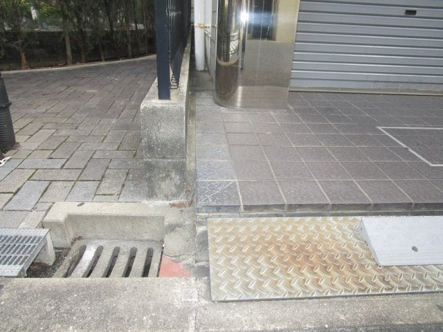 大阪市北区西天満５丁目のビル