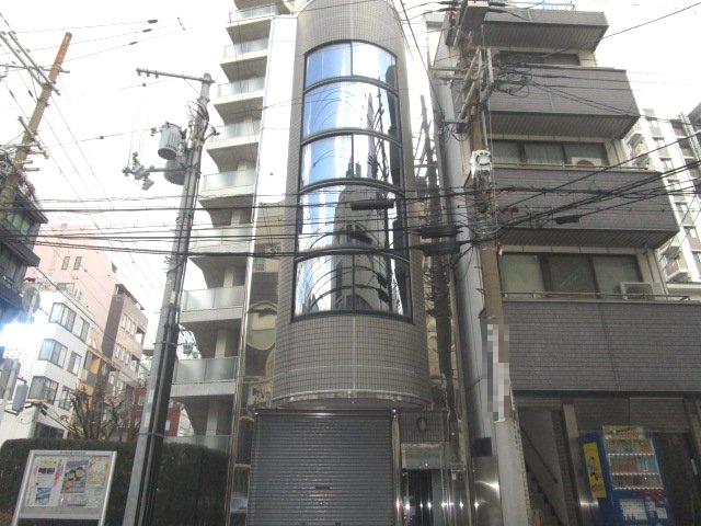 大阪市北区西天満５丁目のビル