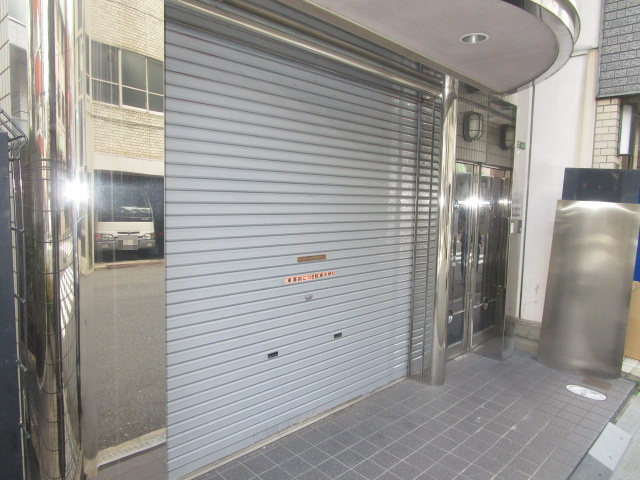 大阪市北区西天満５丁目のビル