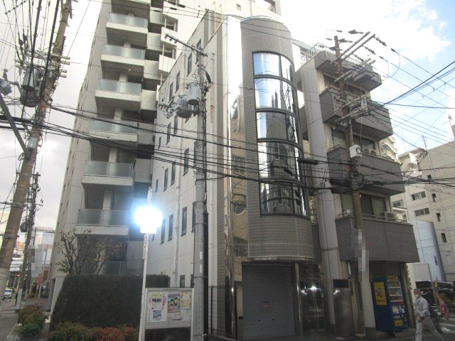 大阪市北区西天満５丁目のビル