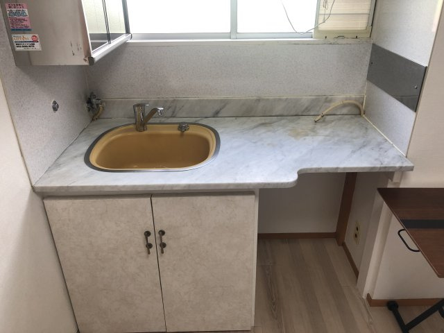 中屋ビルのキッチン