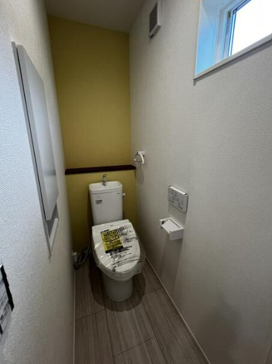 【未入居】入間郡毛呂山町市場中古住宅のトイレ|2Fトイレです！