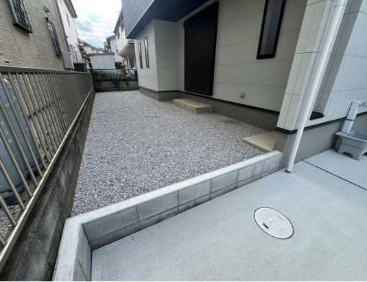 【未入居】入間郡毛呂山町市場中古住宅の庭|お庭の付いた物件です