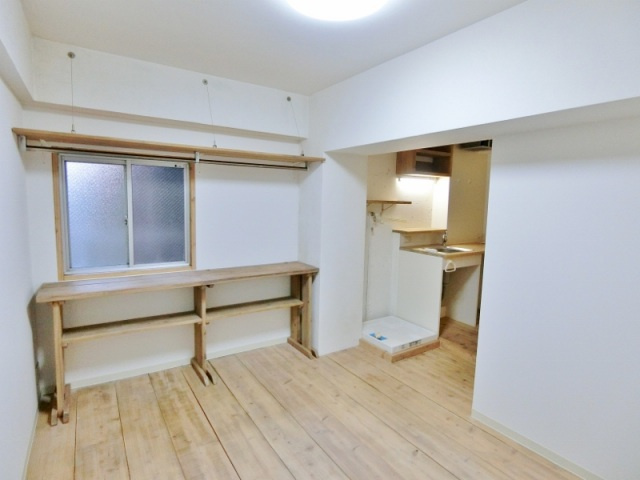 FORWEST段原(フォーウエスト段原)の居間・リビング