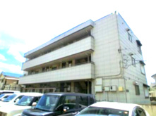 メゾンコムラの外観|おしゃれな外観です