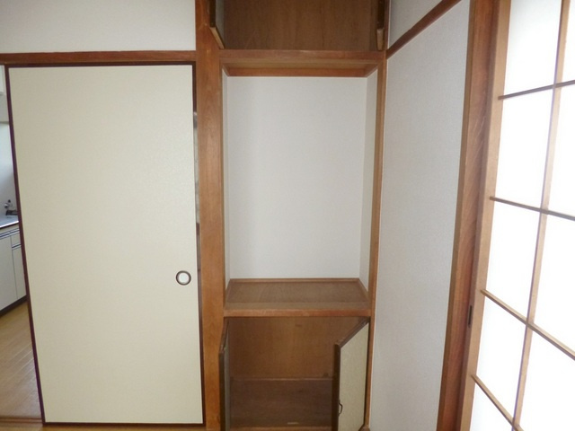 粉川マンションの収納|収納棚。