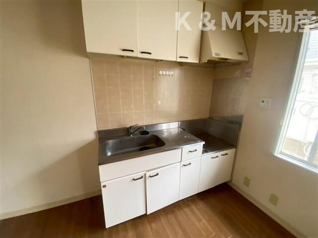 メゾン日暮のキッチン|きれいなキッチンです