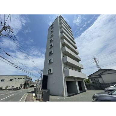 Ｌａｇｏａ湖東の外観
