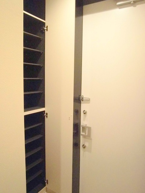 ファンメゾンスッドの玄関|★シューズＢＯＸ★