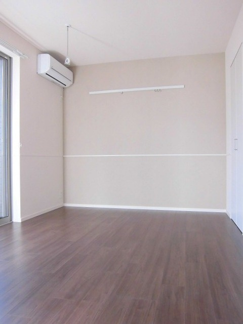 ファンメゾンスッドの洋室|★洋室６帖★