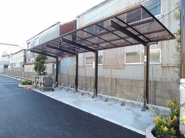 ファンメゾンスッドのその他共用部分|★屋根付き自転車駐輪場★