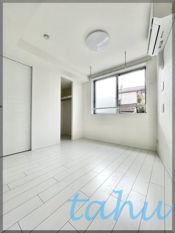 Ludens椎名町の寝室