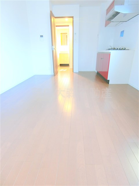 ウェルスクエアイズム蒲田@仲介手数料無料の居間・リビング|LDK