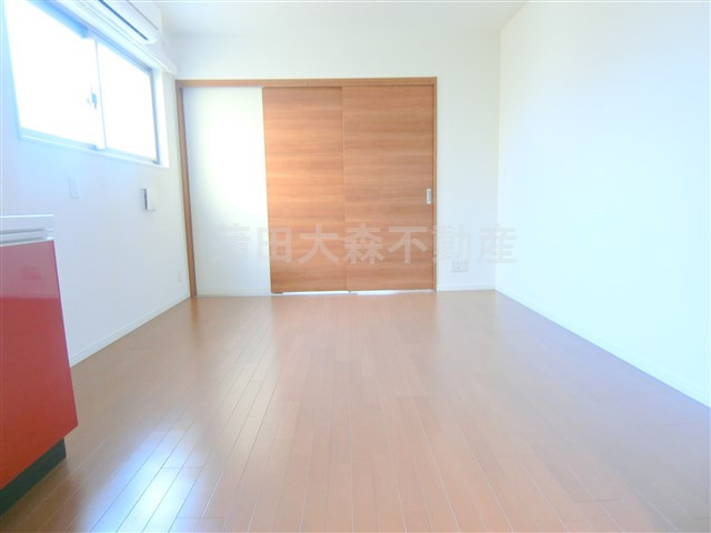 ウェルスクエアイズム蒲田@仲介手数料無料の居間・リビング|LDK9帖　リビングダイニングキッチン