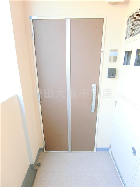 ウェルスクエアイズム蒲田@仲介手数料無料の玄関