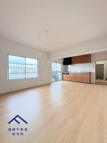 下大利団地27の居間・リビング