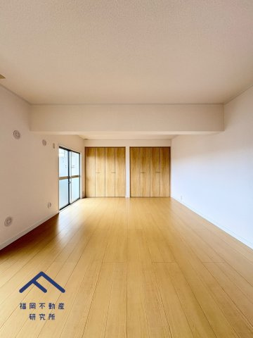 下大利団地27の洋室