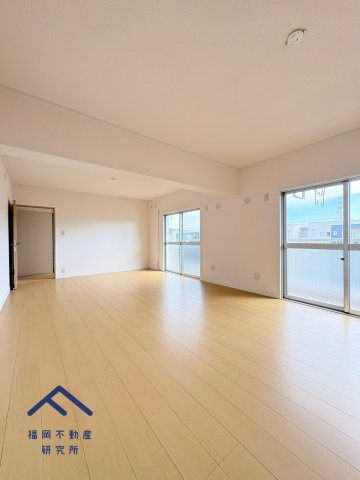 下大利団地27の洋室