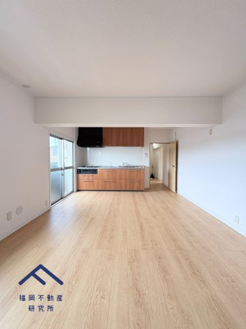 下大利団地27の居間・リビング