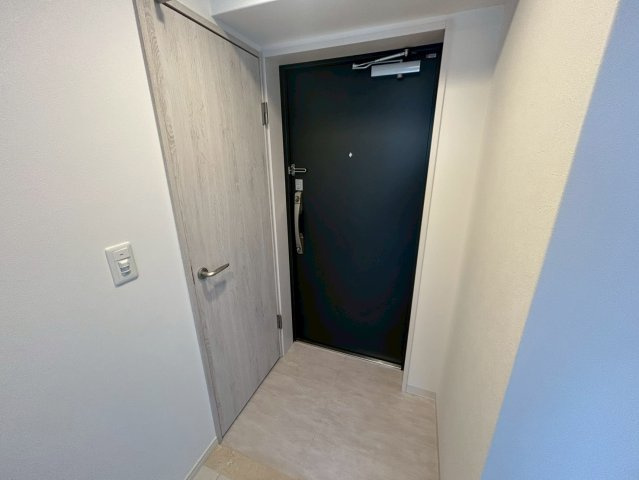 グルーブ神戸元町アリアの玄関